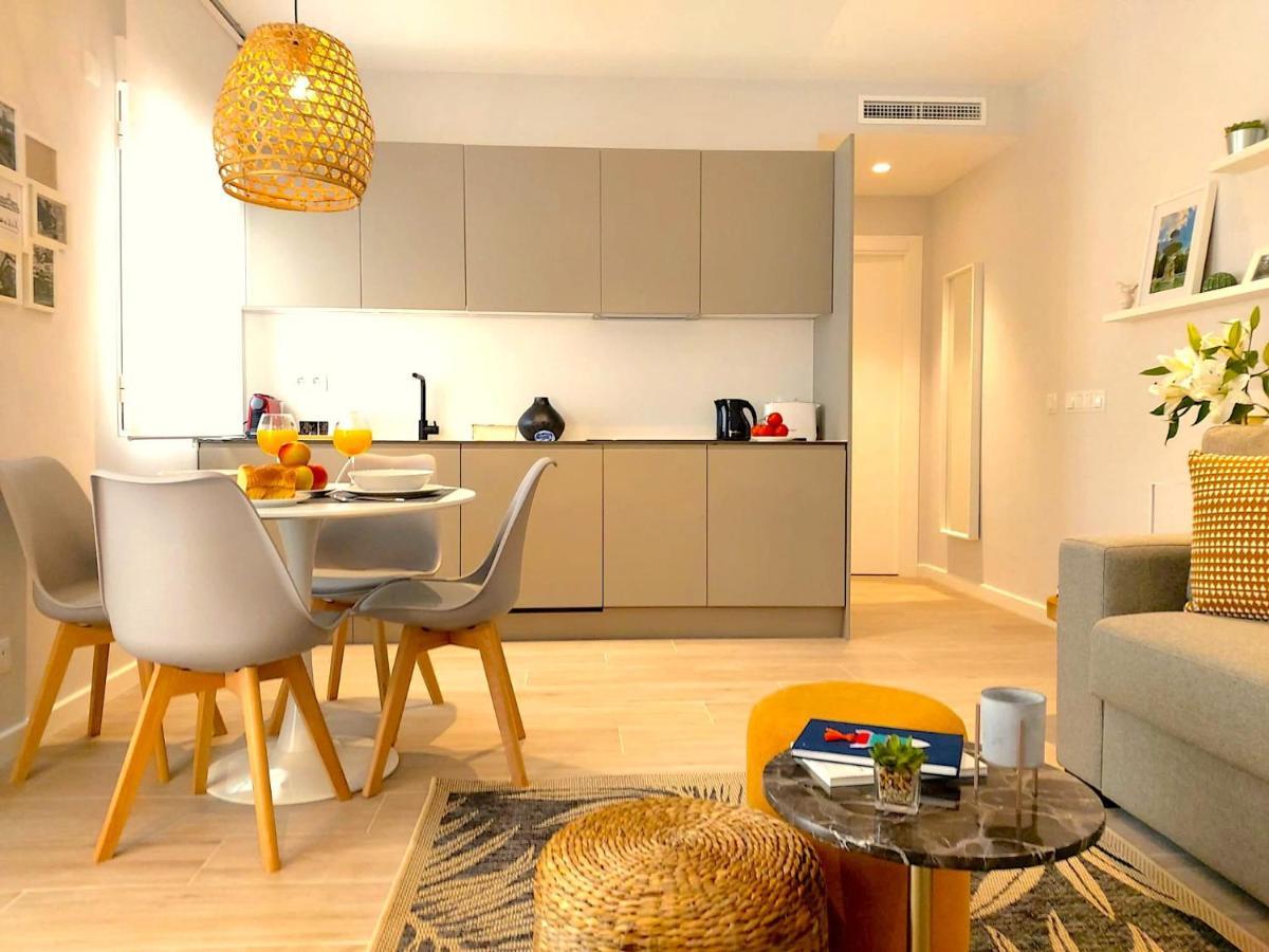 Apartamento Nuevo Y Reformado Al Lado De La Gran Via Madrilena Exterior foto